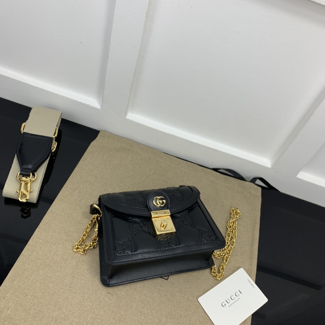 Gucci Satchel Bags